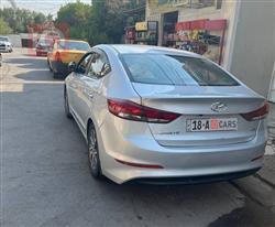 هيونداي أفانتي